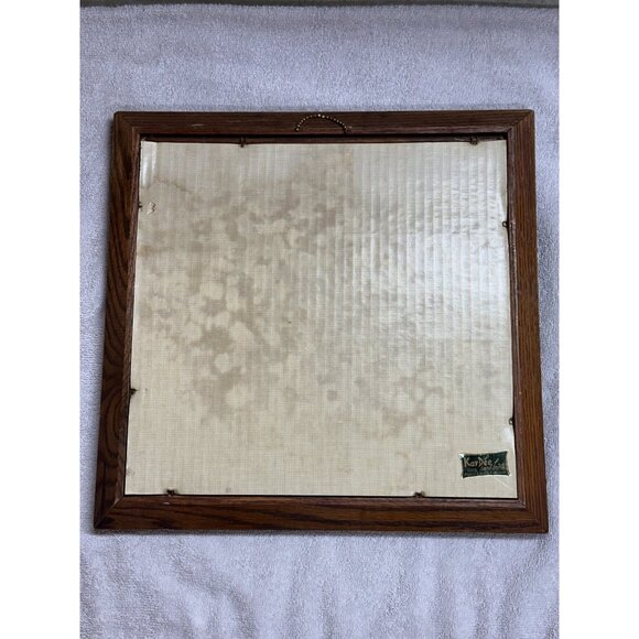 KayDee Red Barn Winter Scene Linen Print Wood Framed Wall Hanging Art 16"x16" - Picture 5 of 9